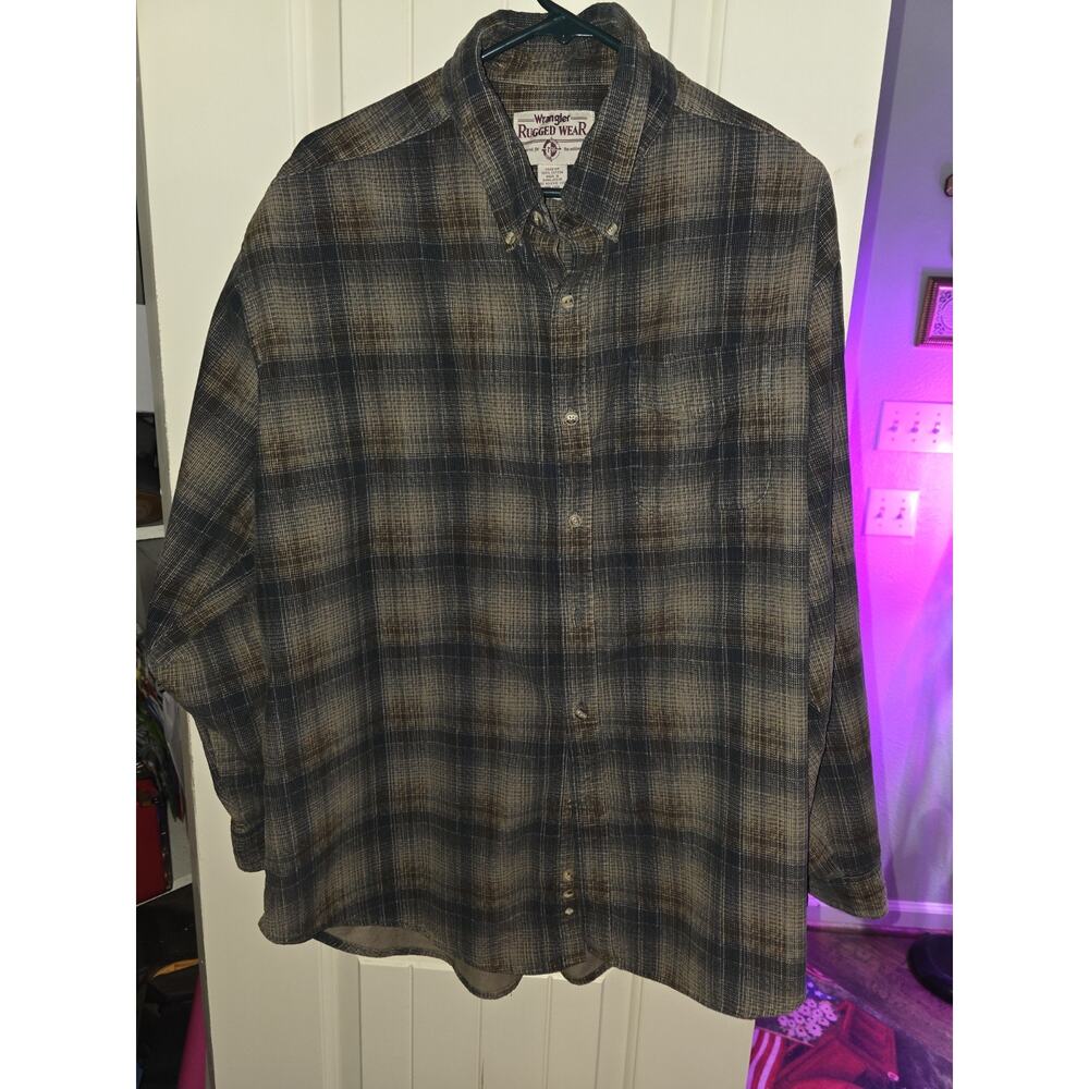 Wrangler Rugged Wear Flannel Mens Sz Large - Multicolored Button Up Shirt